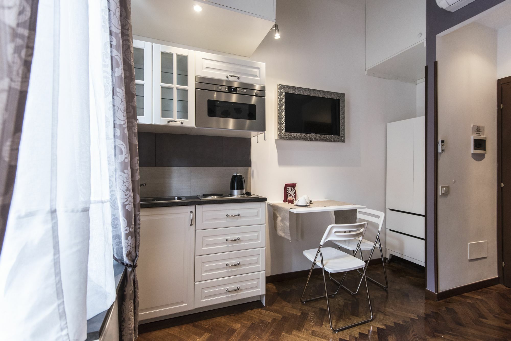 Vite Suites Guest House ローマ エクステリア 写真